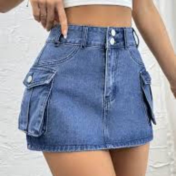 ELLEVEN Denim Mini Skirt NWT Cargo Stretch Size XS X-Small Blue Chic  Pockets - Picture 1 of 9